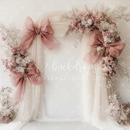 Lacey Bow Arch