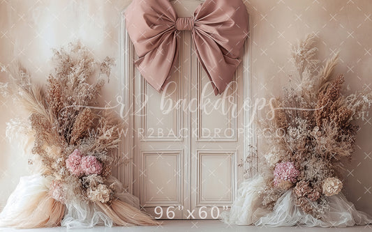 Laney Bow Door