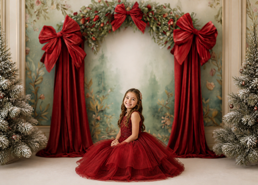 Nicole Holiday Arch (Optional Sweep)