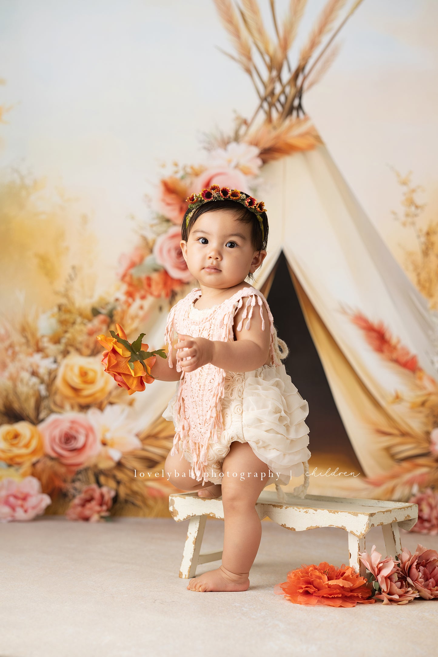 Anika Floral Tent