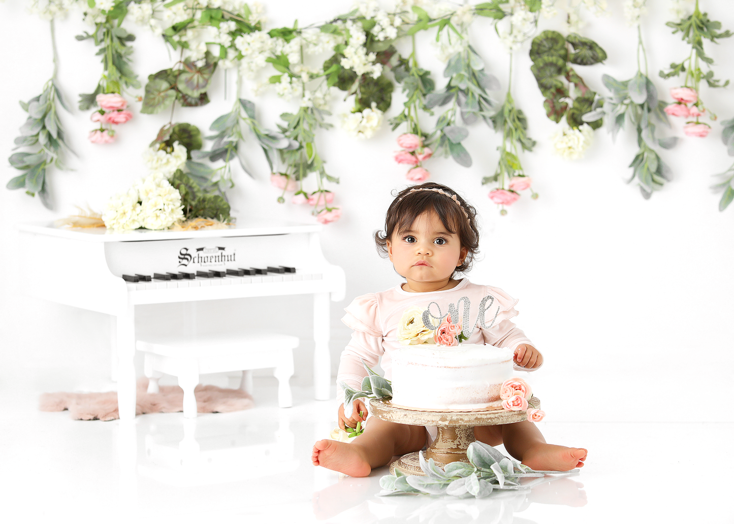 Patricia Floral Garland