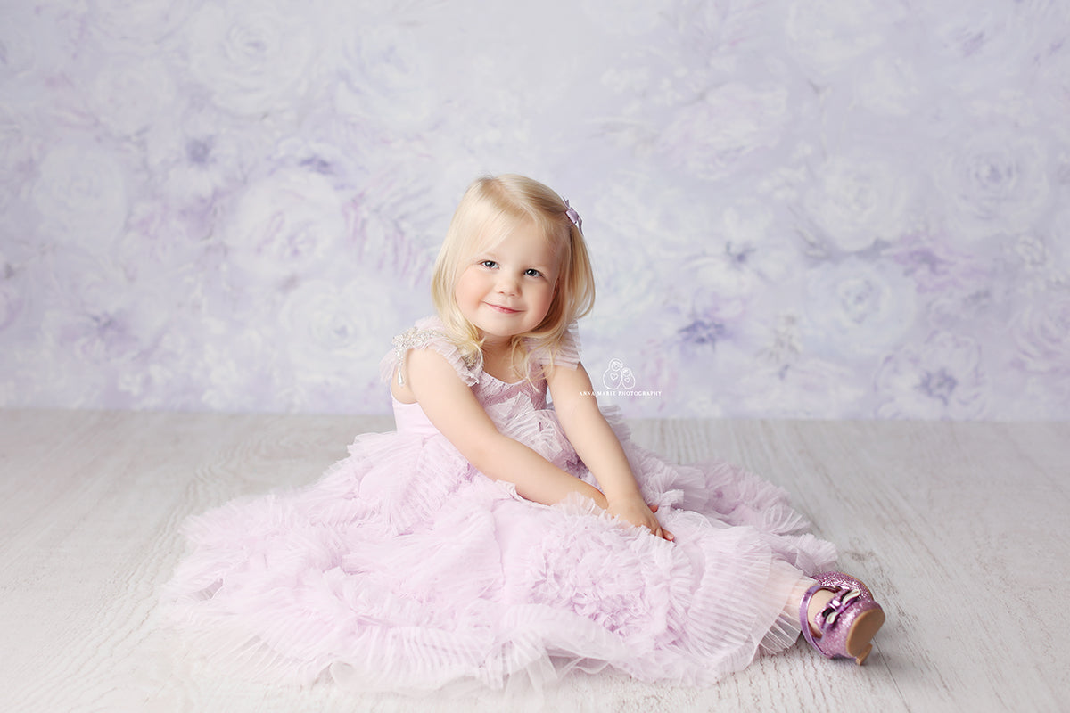 Pale Lavender Flora