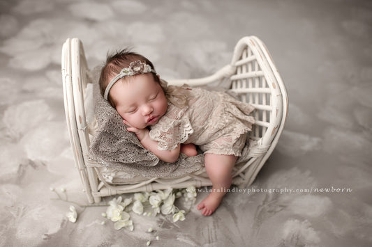 Taupe Corrine