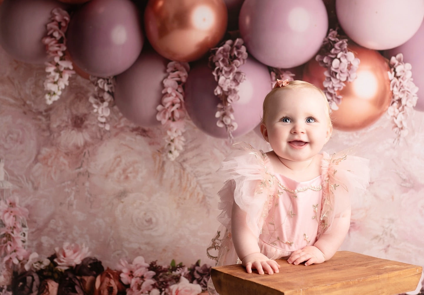 Flora with Balloons
