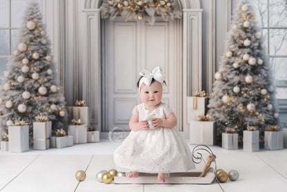 Brinley Christmas Door