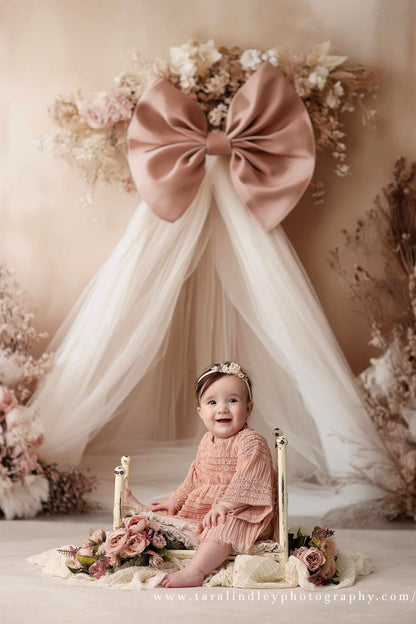Bow and Tulle Tent