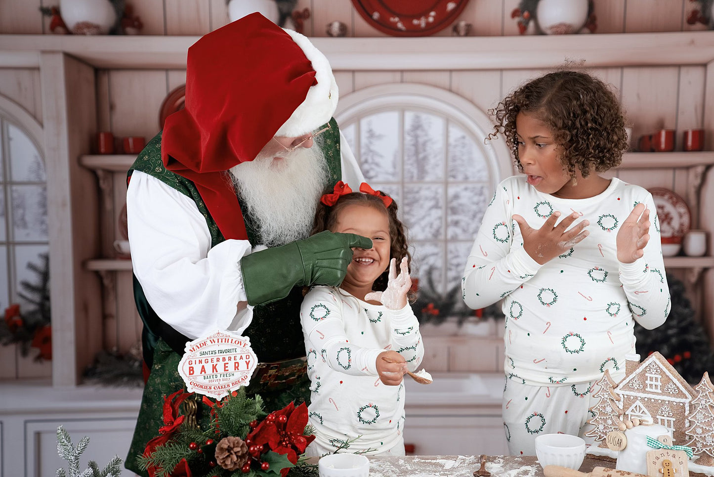 Cozy Christmas Kitchen (Optional Sweep)