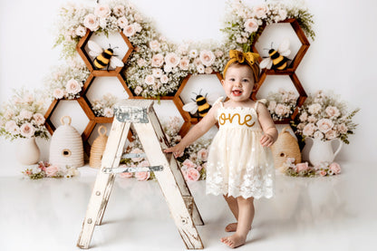 Cute As Can Bee - Special Pricing